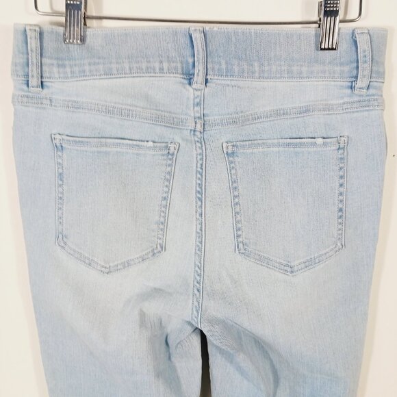 Spanx Light Wash, High Rise, Flare Leg, Pull On Sculpting Jeans, Size Small - Picture 9 of 16